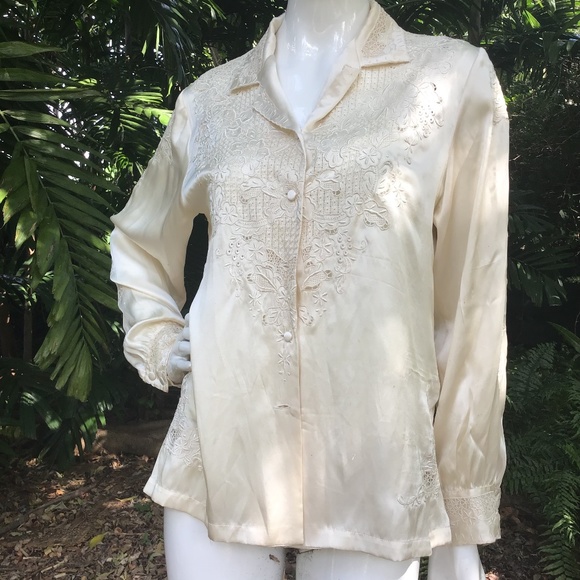 Vintage silk Chinese embroidered shirt - Picture 3 of 9